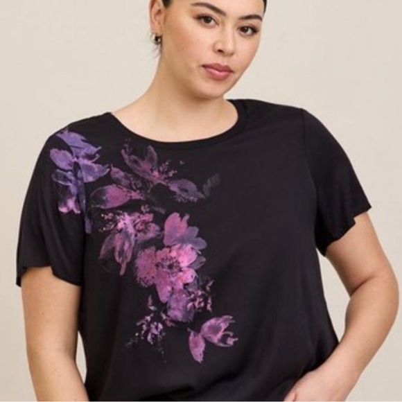 TORRID Abbey Soft Stretch Challis Top, Deep Black with Purple & Pink Floral - Picture 1 of 6
